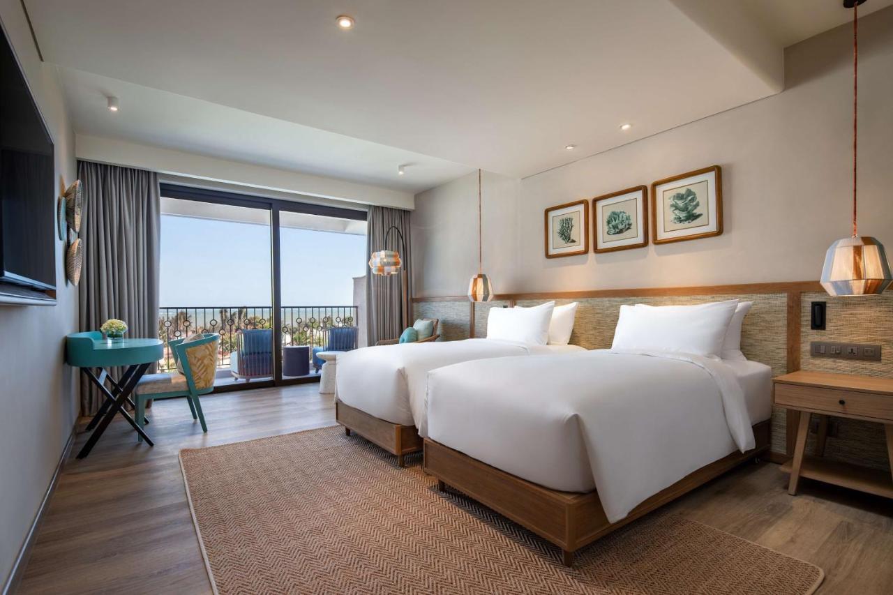 Radisson Resort ฟานเที้ยต ภายนอก รูปภาพ