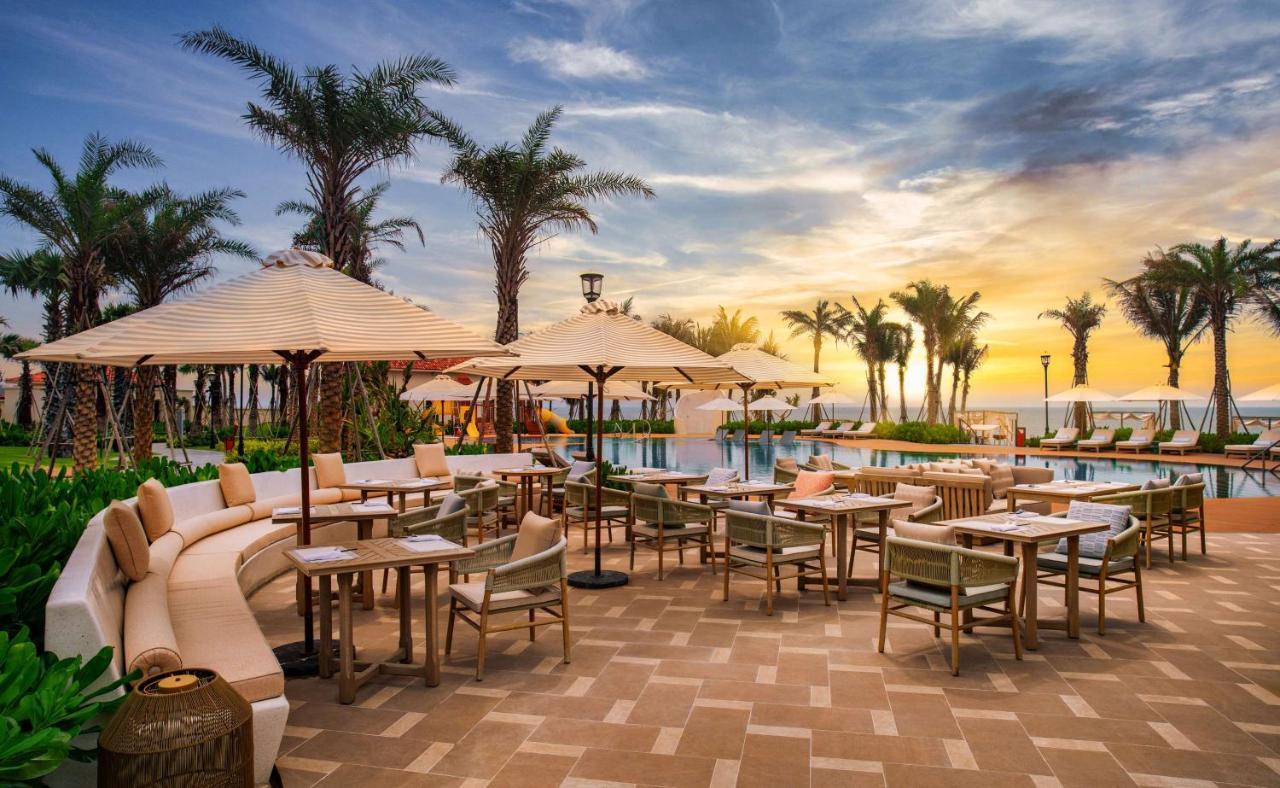 Radisson Resort ฟานเที้ยต ภายนอก รูปภาพ