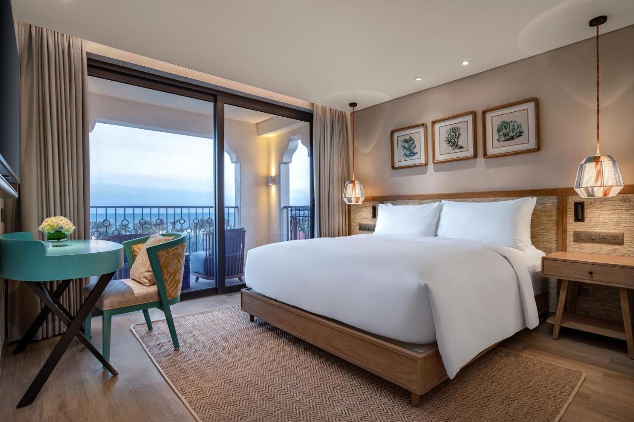 Radisson Resort ฟานเที้ยต ภายนอก รูปภาพ